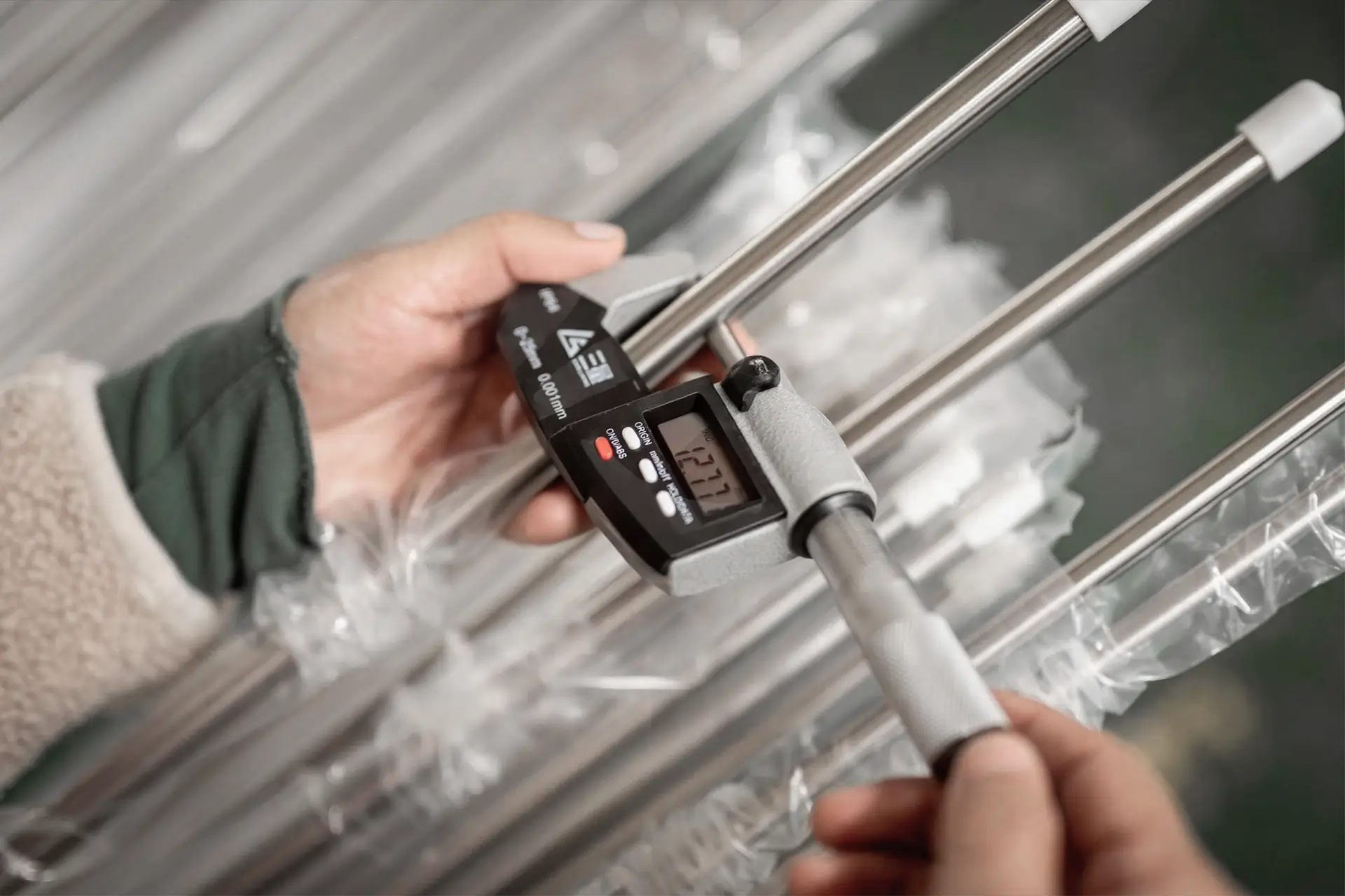 Arialloy micro tube made from nickel alloys