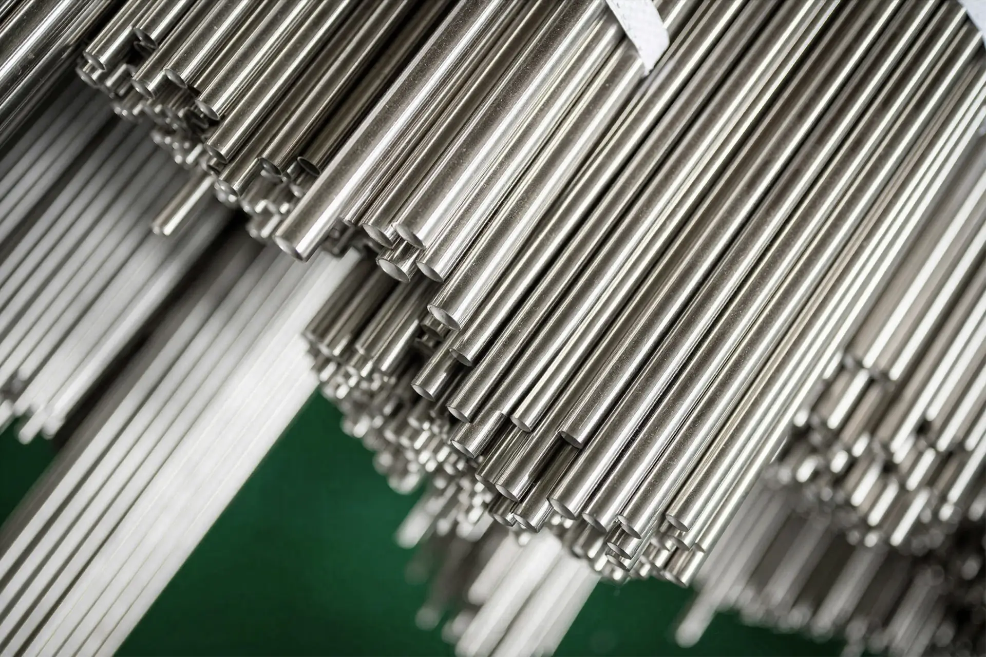 arialloy nickel alloy manufacturer precision seamless tube bundled precision tube stock