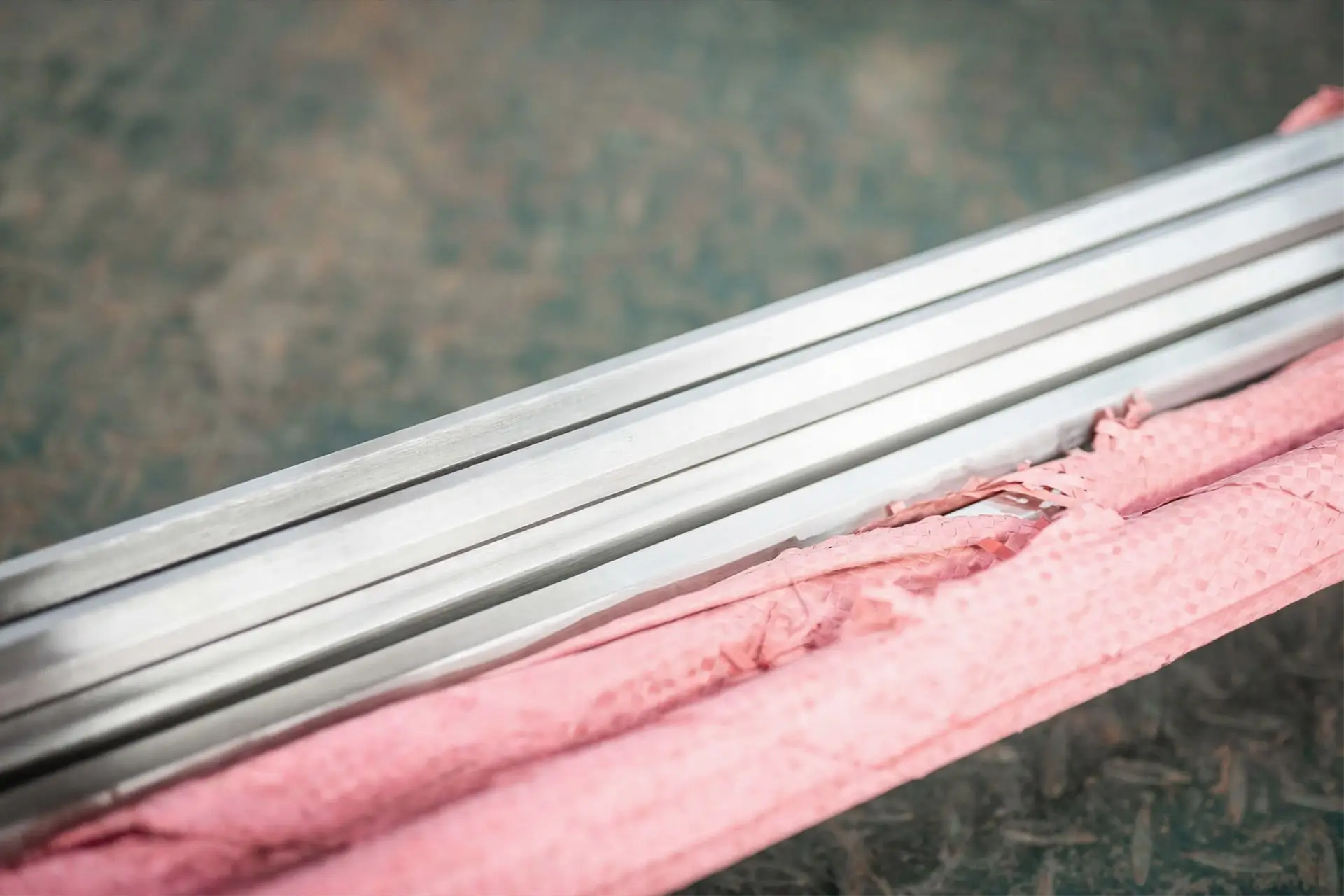 custom nickel alloy hex bar from Arialloy