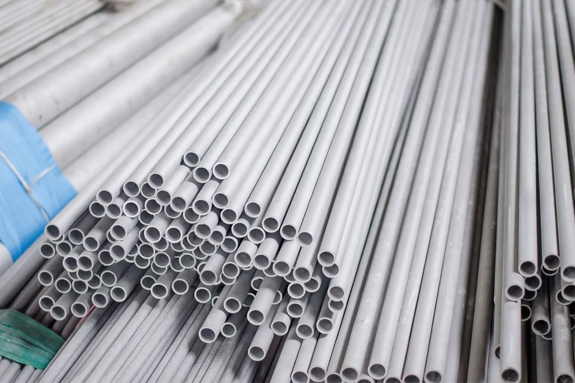 nickel alloy seamless tube by Arialloy dense seamless tube stock