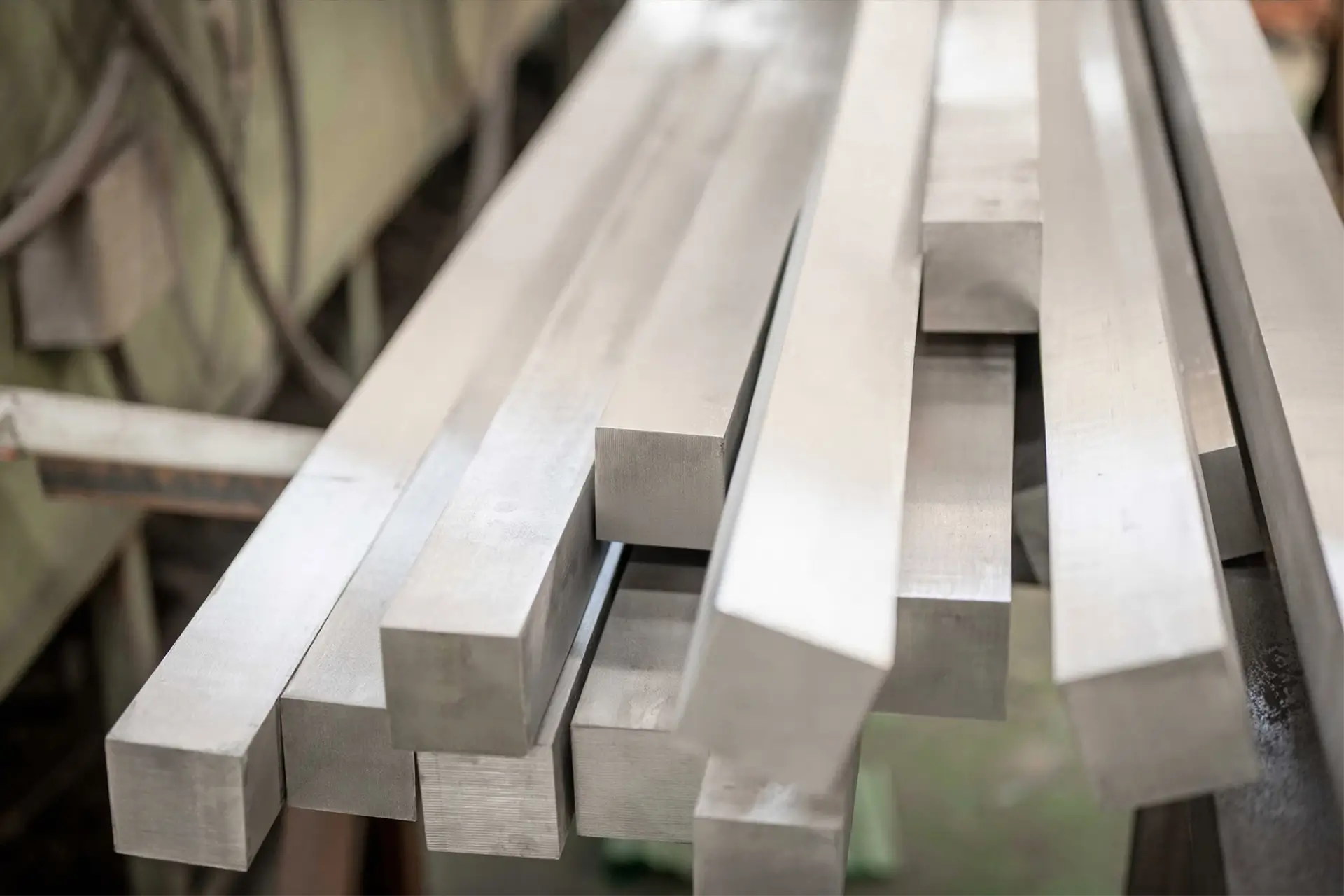 nickel based alloy square bar by Arialloy