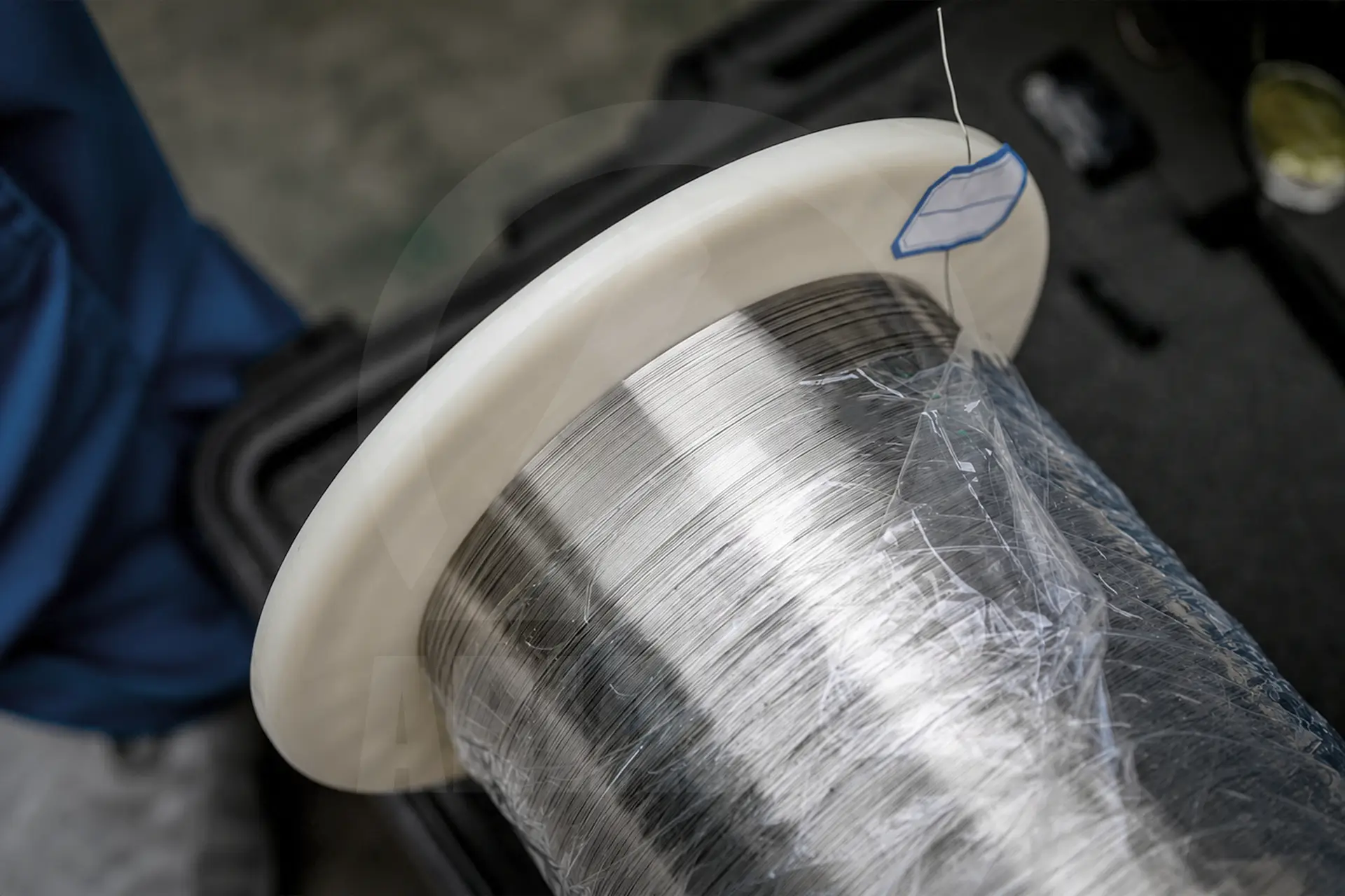 Arialloy fabricated nickel alloy fine wire