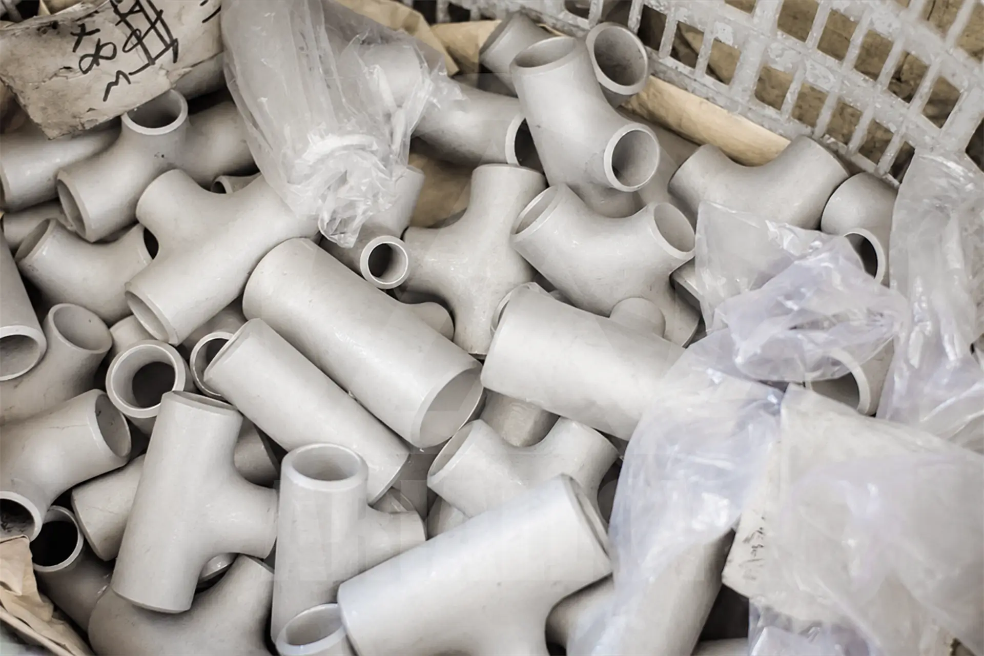 Arialloy nickel alloy pipe tee
