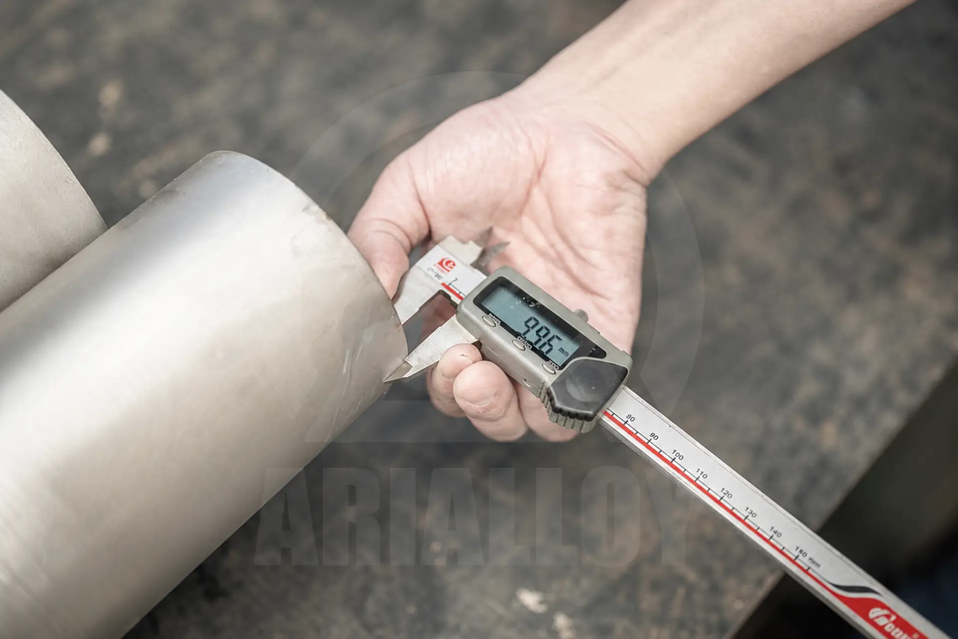 custom nickel alloy thick wall pipe from Arialloy