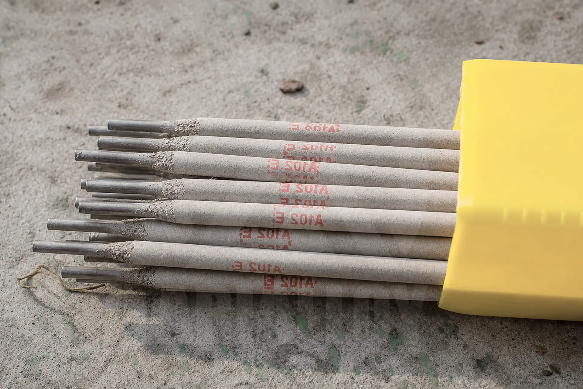 custom nickel alloy welding electrode from Arialloy
