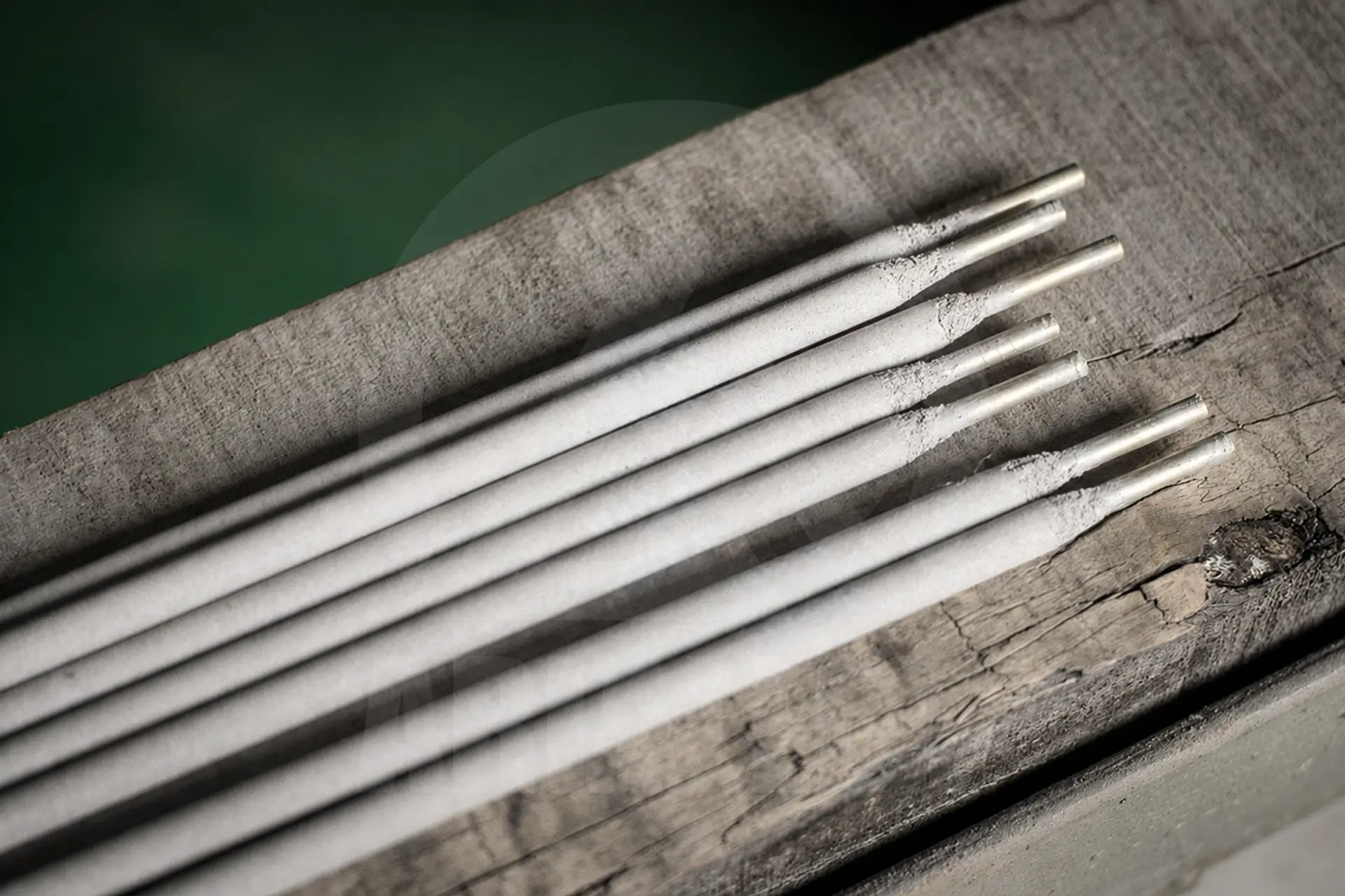 welding electrode from Arialloy nickel alloy supplier