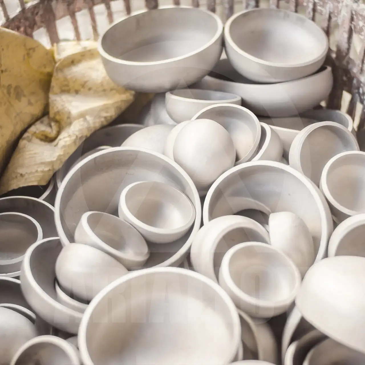 Arialloy nickel alloy pipe cap